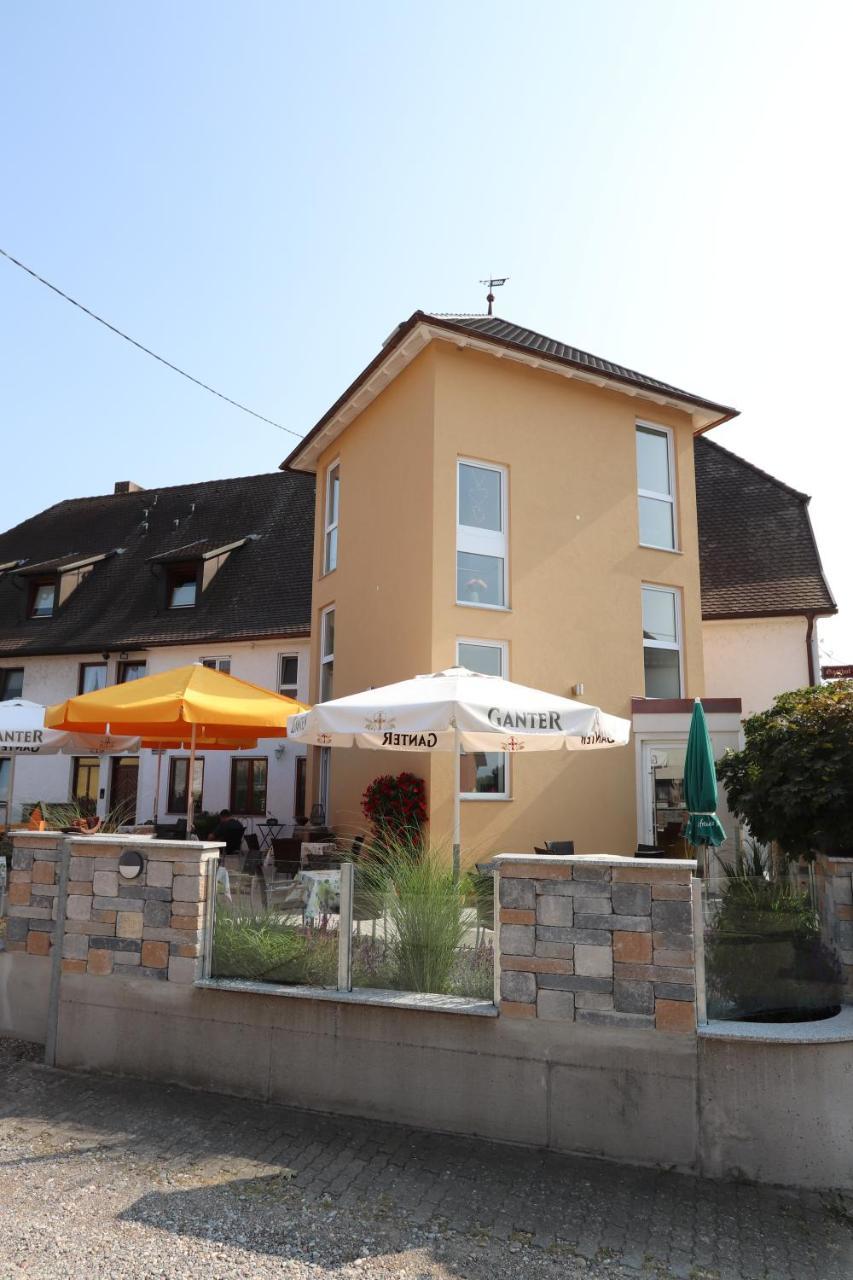 Gasthof zum Kreuz Neuenburg am Rhein Exterior foto